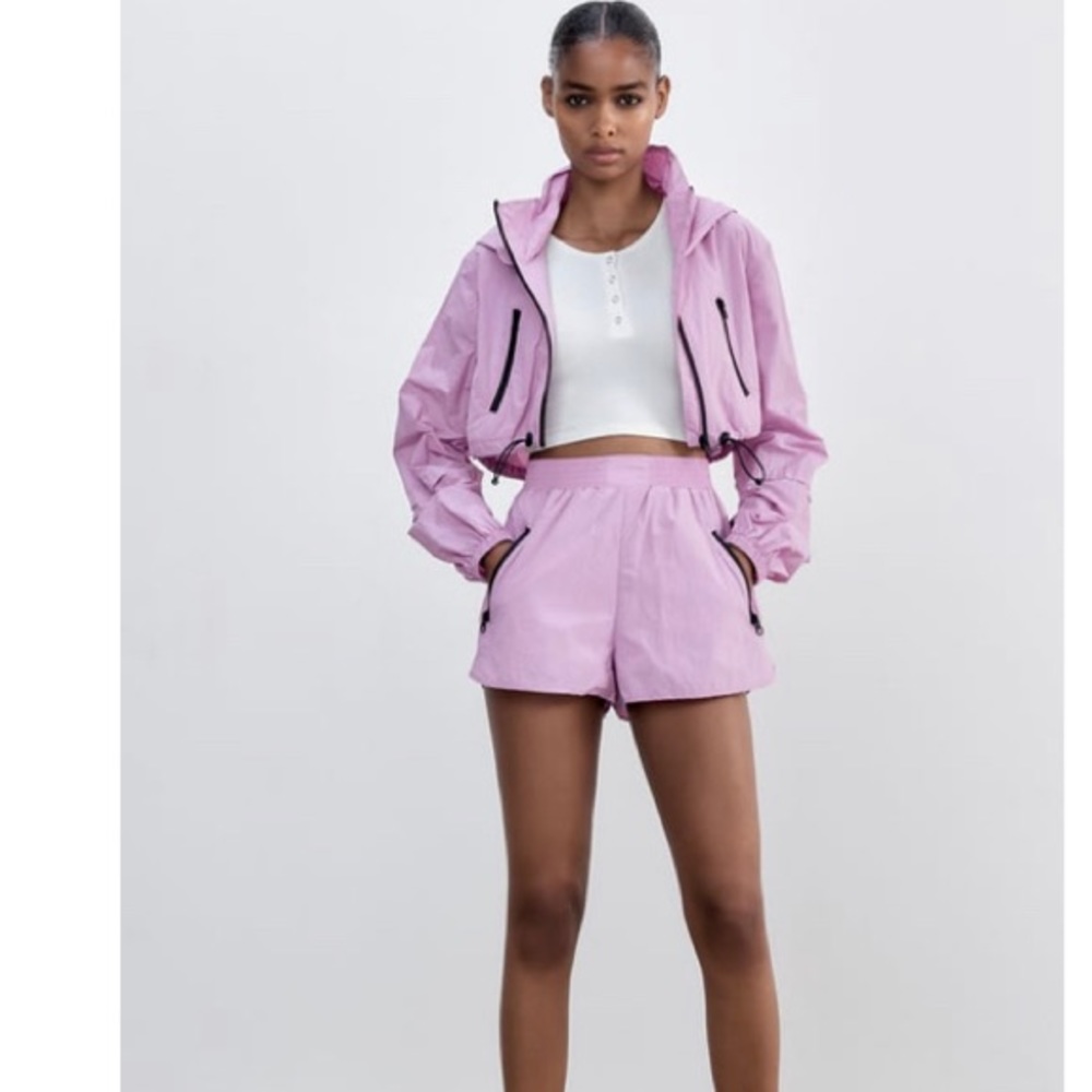 COPY - Cropped raincoat with zipper with zipper pink small zara